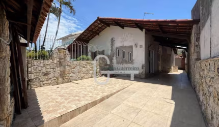 Casa com 2 dormitórios à venda, 84 m² por R$ 380.000,00 - Cidade Nova Peruibe - Peruíbe/SP
