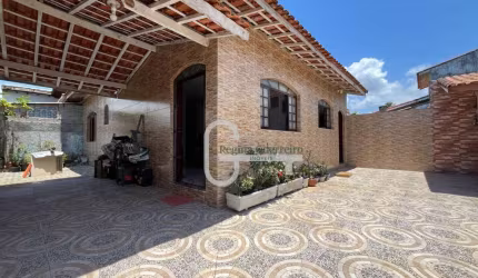 Casa com 2 dormitórios à venda, 95 m² por R$ 300.000,00 - Vila Romar - Peruíbe/SP