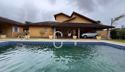 Casa com 5 dormitórios à venda, 214 m² por R$ 1.300.000,00 - Residencial São Luiz - Peruíbe/SP