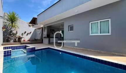 Casa com 3 dormitórios à venda, 140 m² por R$ 710.000,00 - Jardim Casablanca - Peruíbe/SP