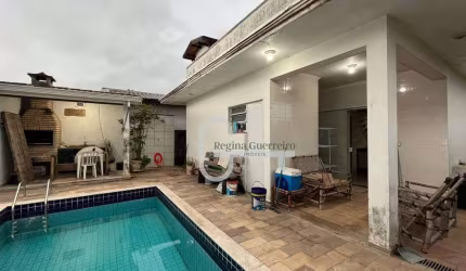Casa com 3 dormitórios à venda, 122 m² por R$ 470.000,00 - Balneário Três Marias - Peruíbe/SP