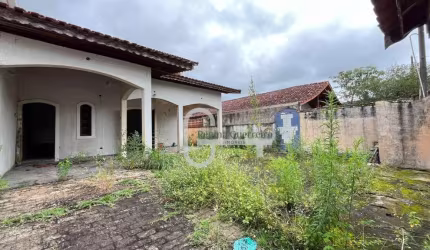 Casa com 4 dormitórios à venda, 200 m² por R$ 400.000,00 - Balneário Três Marias - Peruíbe/SP