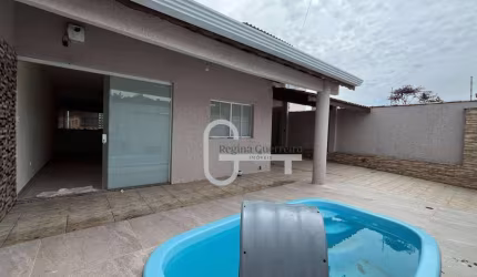 Casa com 3 dormitórios à venda, 180 m² por R$ 450.000,00 - Estância São José - Peruíbe/SP