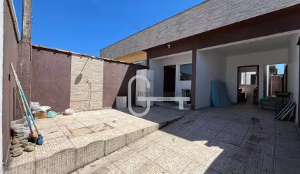 Casa com 2 dormitórios à venda, 69 m² por R$ 280.000,00 - Jardim Imperador - Peruíbe/SP