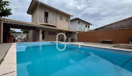 Casa com 3 dormitórios à venda, 180 m² por R$ 430.000,00 - Jardim Peruíbe - Peruíbe/SP