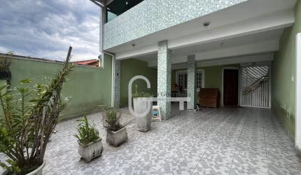 Casa com 3 dormitórios à venda, 156 m² por R$ 700.000,00 - Parque D'Aville Residencial - Peruíbe/SP