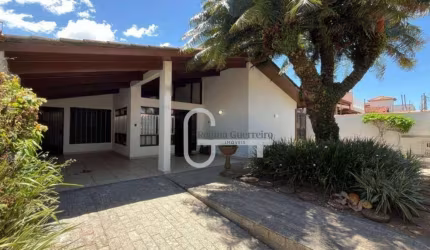 Casa com 4 dormitórios à venda, 160 m² por R$ 550.000,00 - Balneário Florida - Peruíbe/SP