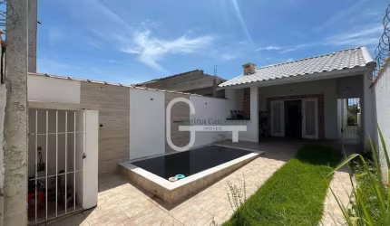 Casa com 2 dormitórios à venda, 90 m² por R$ 420.000,00 - Parque D'Aville Residencial - Peruíbe/SP