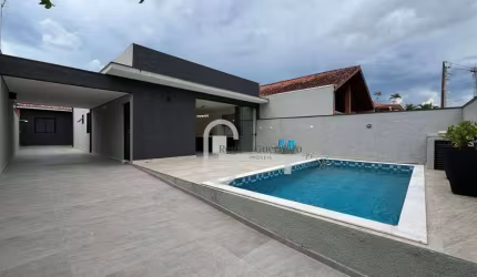 Casa com 3 dormitórios à venda, 146 m² por R$ 780.000,00 - Parque Balneario Oasis - Peruíbe/SP