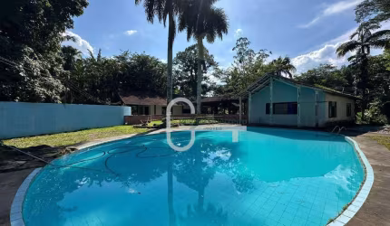 Chácara com 10 dormitórios à venda, 300000 m² por R$ 5.000.000,00 - Centro - Peruíbe/SP