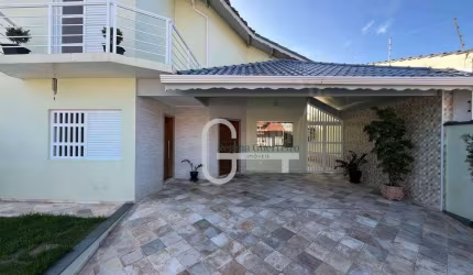 Casa com 3 dormitórios à venda, 218 m² por R$ 750.000,00 - Balneário Josedy - Peruíbe/SP