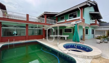Casa com 4 dormitórios à venda, 307 m² por R$ 1.000.000,00 - Balneário Stella Maris - Peruíbe/SP