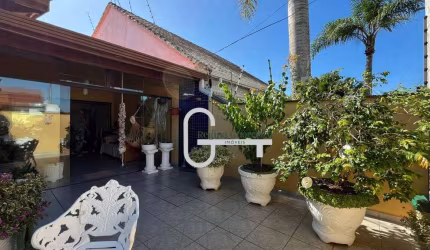 Casa com 3 dormitórios à venda, 140 m² por R$ 650.000,00 - Parque Balneário Oásis - Peruíbe/SP