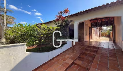 Casa com 3 dormitórios à venda, 155 m² por R$ 700.000,00 - Estância São José - Peruíbe/SP