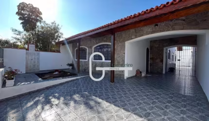 Casa com 3 dormitórios à venda, 124 m² por R$ 650.000,00 - Balneário Três Marias - Peruíbe/SP