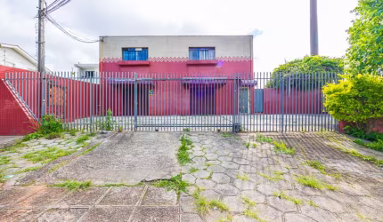 Imóvel Comercial e Residencial, esquina com a Rua Alferes Poli