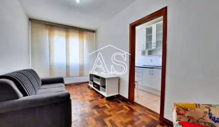 Apartamento com 2 quartos à venda na Rua Moyses Antunes da Cunha, 55, Santo Antônio, Porto Alegre, 56 m2 por R$ 255.000