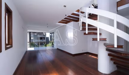 Cobertura com 3 quartos à venda na Rua Germano Petersen Júnior, 501, Auxiliadora, Porto Alegre, 244 m2 por R$ 1.390.000