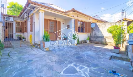 Casa com 3 quartos à venda na Rua Paissandu, 412, Partenon, Porto Alegre, 116 m2 por R$ 560.000
