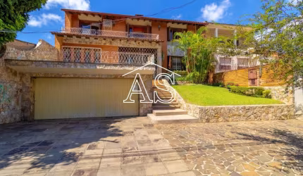 Casa com 5 quartos à venda na Rua Primeiro de Março, 721, Partenon, Porto Alegre, 417 m2 por R$ 1.150.000