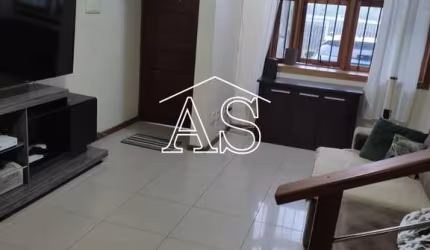 Casa com 3 quartos à venda na Rua Hugo Nelson Magalhães, 141, Parque Santa Fé, Porto Alegre, 152 m2 por R$ 429.000