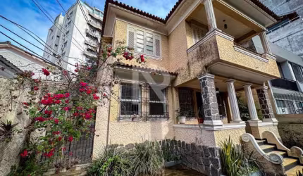 Casa com 8 quartos à venda na Rua Antônio Parreiras, Boa Viagem, Niterói, 360 m2 por R$ 1.500.000