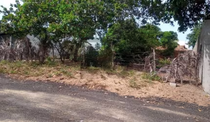 Lote / Terreno de Bairro Para Vender no bairro Robalo em Aracaju