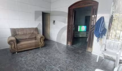 Casa Para Vender com 3 quartos no bairro Santos Dumont em Aracaju