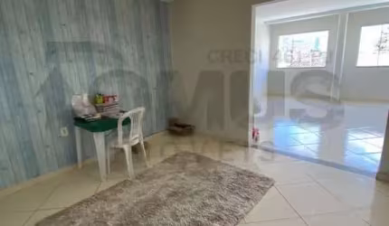 Casa Para Vender com 3 quartos, sendo 1 suíte no bairro Ponto Novo em Aracaju