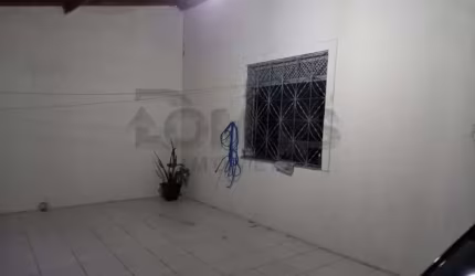 Casa Para Vender com 3 quartos, sendo 2 suítes no bairro Ponto Novo em Aracaju