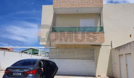 Casa de Condomínio Para Vender com 3 quartos 2 suítes no bairro Aruana em Aracaju