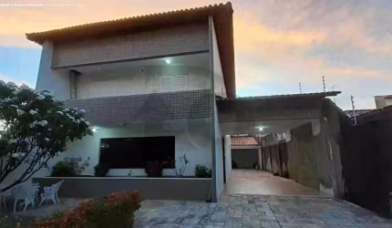 Casa Para Vender com 4 quartos 2 suítes no bairro Coroa do Meio em Aracaju