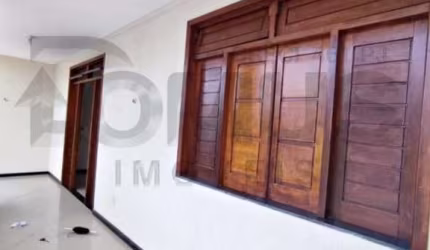 Casa Para Vender com 5 quartos, sendo 3 suítes no bairro Suíssa em Aracaju