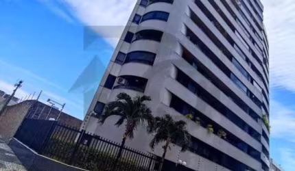 Apartamento Para Vender com 3 quartos, sendo 3 suítes no bairro Jardins em Aracaju