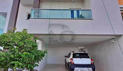 Casa Para Vender com 4 quartos 2 suítes no bairro Atalaia em Aracaju