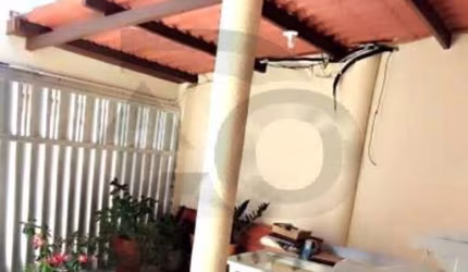 Casa Para Vender com 3 quartos, sendo 3 suítes no bairro São Conrado em Aracaju