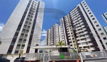 Apartamento Para Vender com 2 quartos, sendo 1 suíte no bairro Jabotiana em Aracaju