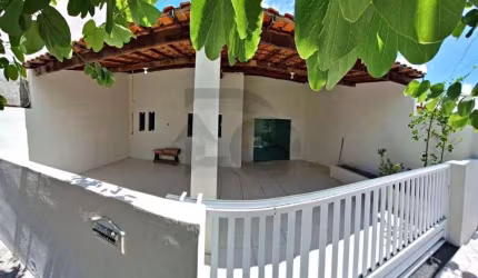 Casa Para Vender com 3 quartos 1 suíte no bairro Olaria em Aracaju