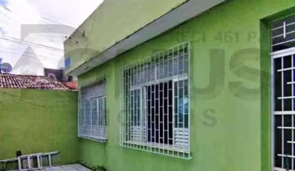 Casa Para Vender com 4 quartos no bairro Ponto Novo em Aracaju