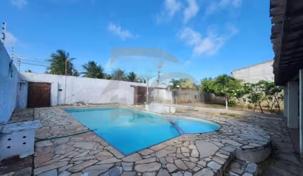 Casa Para Vender com 5 quartos 2 suítes no bairro São José dos Náufragos em Aracaju