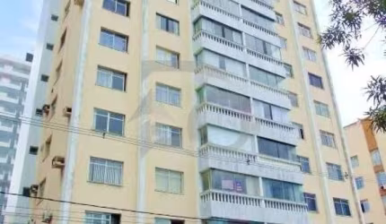 Apartamento Para Vender com 4 quartos 3 suítes no bairro Treze de Julho em Aracaju