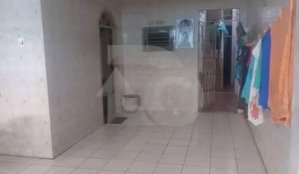 Casa Para Vender com 4 quartos 1 suíte no bairro Industrial em Aracaju