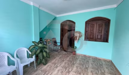 Casa Para Vender com 4 quartos no bairro Santo Antônio em Aracaju