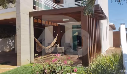 Casa de Condomínio Para Vender com 3 quartos 3 suítes no bairro Aeroporto em Aracaju