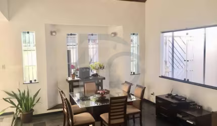 Casa Para Vender com 3 quartos 1 suíte no bairro Inácio Barbosa em Aracaju