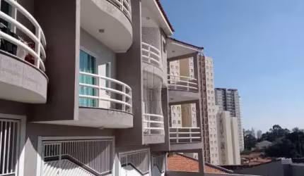 Sobrado em Condomínio Fechado 3 Quartos 1 Suíte no Baeta Neves - SBC
