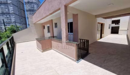 Residência Espaçosa com Edícula e Excelente Estrutura em São Bernardo