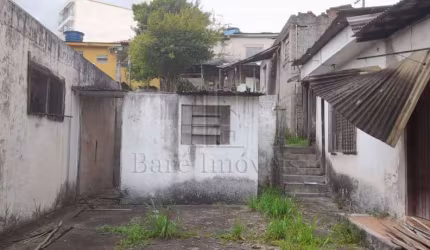Terreno com Imóvel Antigo 512m² no Baeta Neves - São Bernardo do Campo