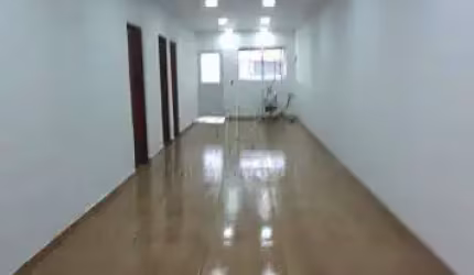 Sobrado Espaçoso no Bairro dos Casa, São Bernardo do Campo