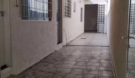 Casa Térrea no Bairro Alves Dias, em São Bernardo do Campo